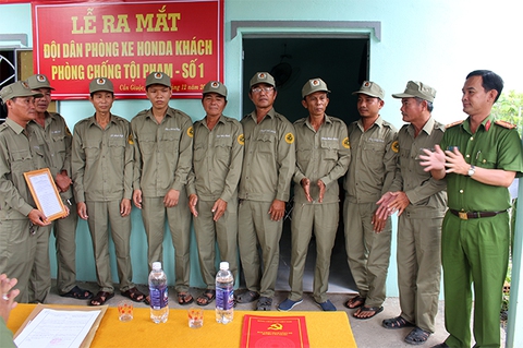 Tiếp tục lấy ý kiến về Luật lực lượng an ninh, trật tự cơ sở - Ảnh 1. Tiếp tục lấy ý kiến về Luật lực lượng an ninh, trật tự cơ sở - Ảnh 1.