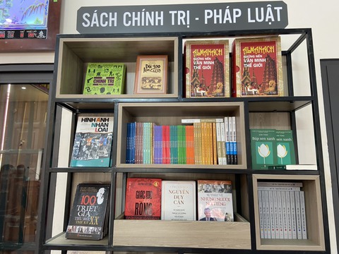 Sẽ thêm 300 điểm không gian văn hóa đọc cộng đồng ở nông thôn - Ảnh 2. Sẽ thêm 300 điểm không gian văn hóa đọc cộng đồng ở nông thôn - Ảnh 2.