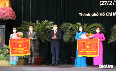 Bí thư Nguyễn Văn Nên: Lịch sử TP.HCM sẽ mãi mãi khắc ghi sự đóng góp của lực lượng y tế - Ảnh 3. Bí thư Nguyễn Văn Nên: Lịch sử TP.HCM sẽ mãi mãi khắc ghi sự đóng góp của lực lượng y tế - Ảnh 3.