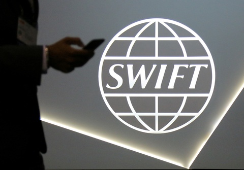 Nga bị loại khỏi hệ thống thanh toán quốc tế SWIFT gây ảnh hưởng ra sao? - Ảnh 1. Nga bị loại khỏi hệ thống thanh toán quốc tế SWIFT gây ảnh hưởng ra sao? - Ảnh 1.