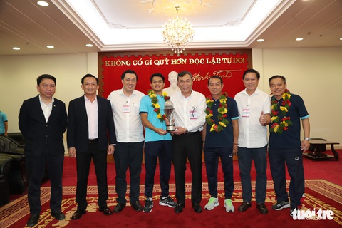 U23 Việt Nam rạng rỡ ngày về sau chức vô địch Đông Nam Á 2022 - Ảnh 3. U23 Việt Nam rạng rỡ ngày về sau chức vô địch Đông Nam Á 2022 - Ảnh 3.