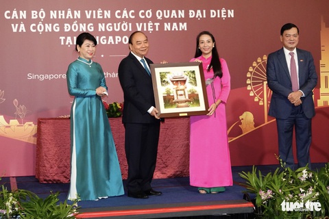 Thăm Singapore, Chủ tịch nước mang xung lực mới cho đối tác chiến lược - Ảnh 4. Thăm Singapore, Chủ tịch nước mang xung lực mới cho đối tác chiến lược - Ảnh 4.