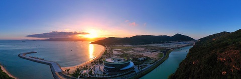 Thành phố bán đảo du lịch, thương mại đẳng cấp quốc tế ở Quy Nhơn - Ảnh 4. Thành phố bán đảo du lịch, thương mại đẳng cấp quốc tế ở Quy Nhơn - Ảnh 4.