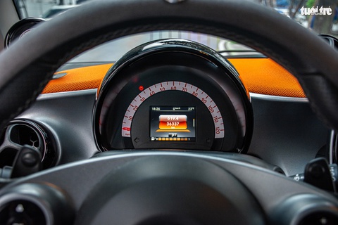 Nữ doanh nhân 9x Hà Thành: ‘Thích dùng Smart ForTwo dù sở hữu cả xe sang BMW, Lexus và Porsche’ - Ảnh 8. Nữ doanh nhân 9x Hà Thành: ‘Thích dùng Smart ForTwo dù sở hữu cả xe sang BMW, Lexus và Porsche’ - Ảnh 8.