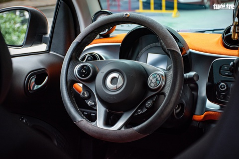 Nữ doanh nhân 9x Hà Thành: ‘Thích dùng Smart ForTwo dù sở hữu cả xe sang BMW, Lexus và Porsche’ - Ảnh 7. Nữ doanh nhân 9x Hà Thành: ‘Thích dùng Smart ForTwo dù sở hữu cả xe sang BMW, Lexus và Porsche’ - Ảnh 7.