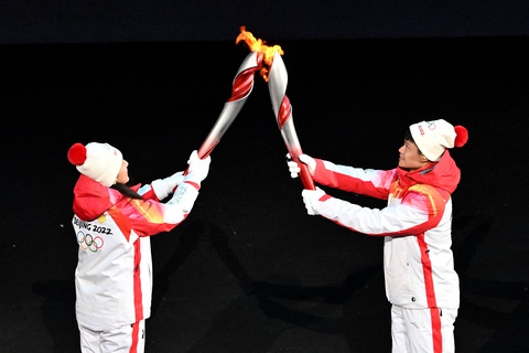 Ấn tượng lễ khai mạc Olympic mùa đông Bắc Kinh 2022 - Ảnh 4. Ấn tượng lễ khai mạc Olympic mùa đông Bắc Kinh 2022 - Ảnh 4.