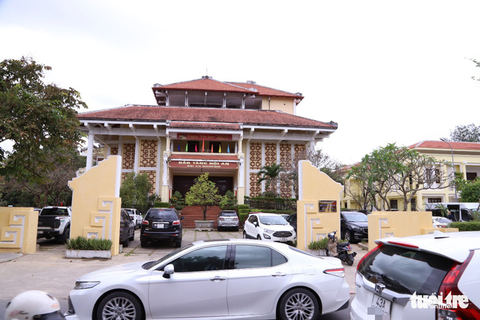 Đi thuyền trên sông Hoài, ngắm phổ cổ Hội An thơ mộng ngày đầu xuân - Ảnh 3. Đi thuyền trên sông Hoài, ngắm phổ cổ Hội An thơ mộng ngày đầu xuân - Ảnh 3.