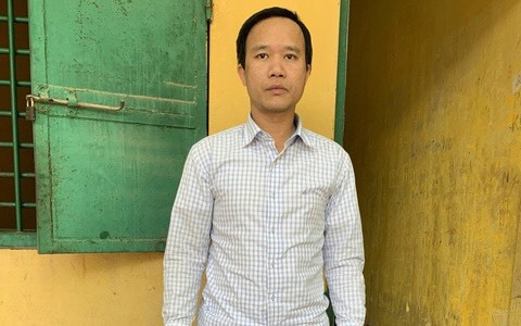 Vu khống lãnh đạo công an huyện, cựu phóng viên bị khởi tố, bắt tạm giam - Ảnh 1. Vu khống lãnh đạo công an huyện, cựu phóng viên bị khởi tố, bắt tạm giam - Ảnh 1.