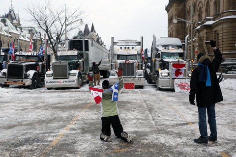 Thủ đô Canada tê liệt vì tài xế biểu tình - Ảnh 1. Thủ đô Canada tê liệt vì tài xế biểu tình - Ảnh 1.