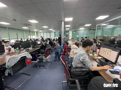 Hà Nội ngày đầu trở lại làm việc sau nghỉ Tết: Thưa vắng người dân đến làm thủ tục - Ảnh 7. Hà Nội ngày đầu trở lại làm việc sau nghỉ Tết: Thưa vắng người dân đến làm thủ tục - Ảnh 7.