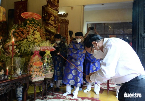 Bí thư Nguyễn Văn Nên dự lễ khai ấn và hạ nêu tại lăng Tả quân Lê Văn Duyệt - Ảnh 6. Bí thư Nguyễn Văn Nên dự lễ khai ấn và hạ nêu tại lăng Tả quân Lê Văn Duyệt - Ảnh 6.