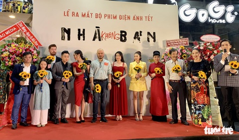 Nghệ sĩ Minh Hoàng phá lệ trở lại nghiệp diễn sau nhiều năm vắng bóng - Ảnh 3. Nghệ sĩ Minh Hoàng phá lệ trở lại nghiệp diễn sau nhiều năm vắng bóng - Ảnh 3.