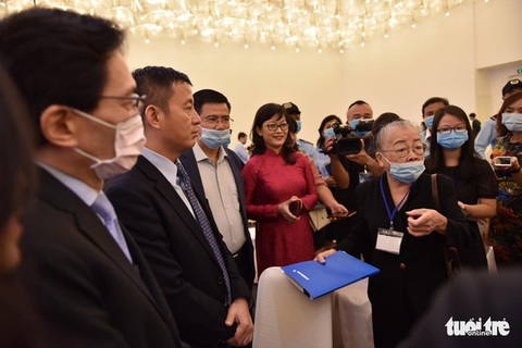 SMBC và Eximbank ‘đường ai nấy đi’ - Ảnh 1. SMBC và Eximbank ‘đường ai nấy đi’ - Ảnh 1.
