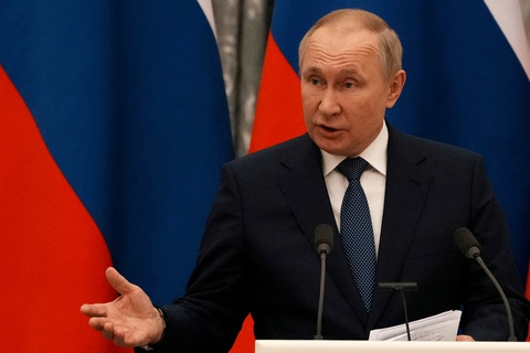 Nga: Không có chuyện Tổng thống Putin hứa với Tổng thống Pháp Emmanuel không bài binh bố trận - Ảnh 1. Nga: Không có chuyện Tổng thống Putin hứa với Tổng thống Pháp Emmanuel không bài binh bố trận - Ảnh 1.