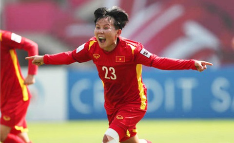 Bích Thùy: ‘Lần đầu khoác áo đội tuyển nữ quốc gia Việt Nam cũng là ngày ba mất’ - Ảnh 1. Bích Thùy: ‘Lần đầu khoác áo đội tuyển nữ quốc gia Việt Nam cũng là ngày ba mất’ - Ảnh 1.