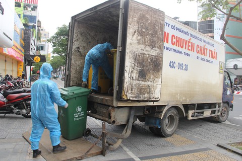 Ca mắc tăng liên tục, các tỉnh thành dịch nóng nhất tăng cường biện pháp đối phó - Ảnh 2. Ca mắc tăng liên tục, các tỉnh thành dịch nóng nhất tăng cường biện pháp đối phó - Ảnh 2.