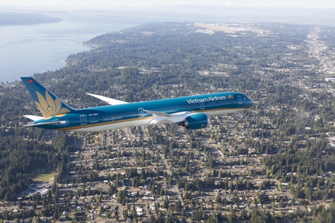 Vietnam Airlines xây dựng 6 phương án bay hỗ trợ công dân Việt Nam tại Ukraine - Ảnh 1. Vietnam Airlines xây dựng 6 phương án bay hỗ trợ công dân Việt Nam tại Ukraine - Ảnh 1.
