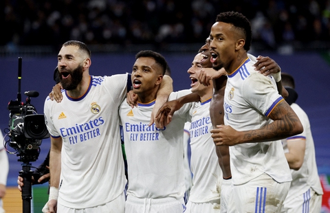 Benzema lập hat-trick, Real loại PSG khỏi Champions League - Ảnh 1. Benzema lập hat-trick, Real loại PSG khỏi Champions League - Ảnh 1.