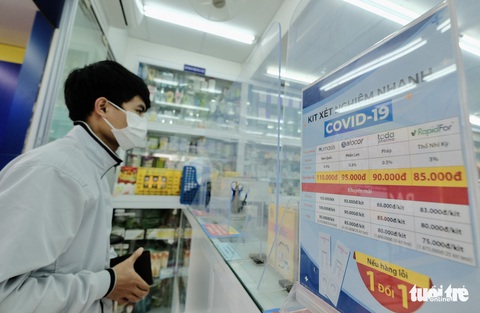 F0 tự uống kháng sinh: COVID-19 đã lâu khỏi hơn, còn hại gan, thận - Ảnh 1. F0 tự uống kháng sinh: COVID-19 đã lâu khỏi hơn, còn hại gan, thận - Ảnh 1.