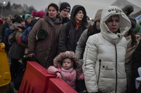 WHO lên án ít nhất 18 cuộc tấn công vào cơ sở và nhân viên y tế Ukraine - Ảnh 1. WHO lên án ít nhất 18 cuộc tấn công vào cơ sở và nhân viên y tế Ukraine - Ảnh 1.