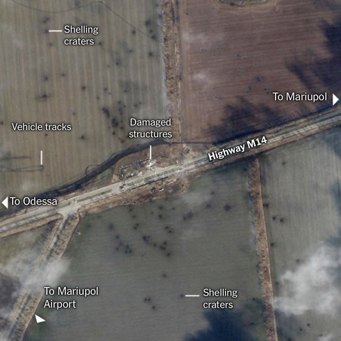 Thiệt hại nặng do pháo kích ở Mariupol nhìn từ ảnh vệ tinh - Ảnh 2. Thiệt hại nặng do pháo kích ở Mariupol nhìn từ ảnh vệ tinh - Ảnh 2.