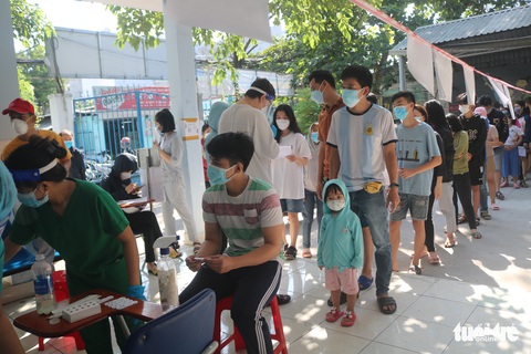 Cách khai báo xác nhận F0, cấp giấy hoàn thành cách ly tại nhà ở TP.HCM - Ảnh 1. Cách khai báo xác nhận F0, cấp giấy hoàn thành cách ly tại nhà ở TP.HCM - Ảnh 1.