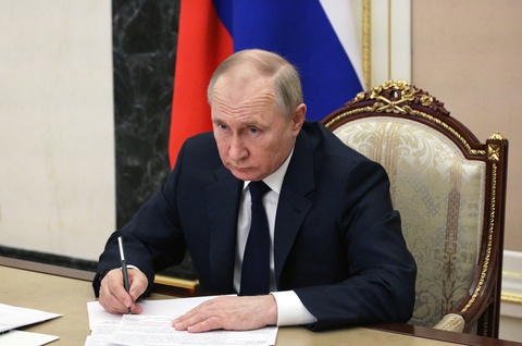 Ông Putin: Trừng phạt Nga là toan tính sai lầm của phương Tây - Ảnh 1. Ông Putin: Trừng phạt Nga là toan tính sai lầm của phương Tây - Ảnh 1.