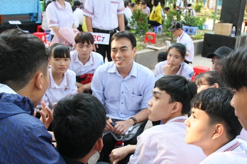Kỳ vọng luồng gió mới cho học sinh biển đảo - Ảnh 1. Kỳ vọng luồng gió mới cho học sinh biển đảo - Ảnh 1.