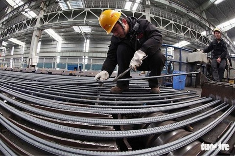 10 ngày, thép 3 lần tăng giá - Ảnh 1. 10 ngày, thép 3 lần tăng giá - Ảnh 1.