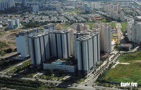 Mua nhà chung cư chục năm vẫn không có giấy chủ quyền - Ảnh 2. Mua nhà chung cư chục năm vẫn không có giấy chủ quyền - Ảnh 2.
