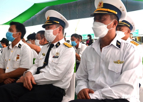 Đồng đội, người thân tưởng niệm 64 liệt sĩ Gạc Ma - Ảnh 3. Đồng đội, người thân tưởng niệm 64 liệt sĩ Gạc Ma - Ảnh 3.