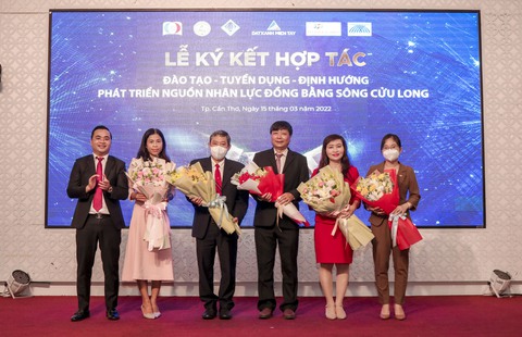 Đất Xanh Miền Tây ký kết hợp tác chiến lược phát triển nguồn nhân lực ĐBSCL - Ảnh 1. Đất Xanh Miền Tây ký kết hợp tác chiến lược phát triển nguồn nhân lực ĐBSCL - Ảnh 1.