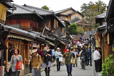 Khát vọng về một đô thị văn hóa bản sắc từ trung tâm trà đạo Kyoto - Ảnh 1. Khát vọng về một đô thị văn hóa bản sắc từ trung tâm trà đạo Kyoto - Ảnh 1.