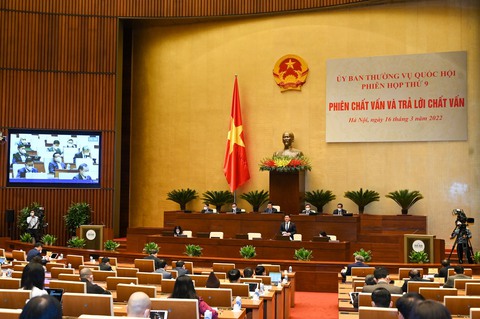 Bộ trưởng Bộ Công thương: Cửa khẩu ùn tắc, thay vì đổ lỗi cho nhau hãy nhìn lại mình - Ảnh 2. Bộ trưởng Bộ Công thương: Cửa khẩu ùn tắc, thay vì đổ lỗi cho nhau hãy nhìn lại mình - Ảnh 2.