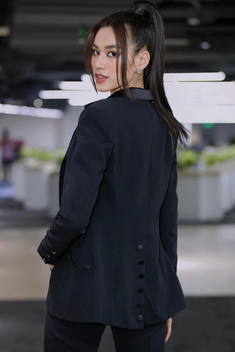 Đỗ Thị Hà dừng chân ở top 13 Miss World lần thứ 70 - Ảnh 10. Đỗ Thị Hà dừng chân ở top 13 Miss World lần thứ 70 - Ảnh 10.