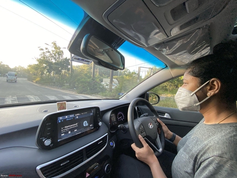 Vì vợ mà chốt Hyundai Tucson, chủ xe chỉ ra nhiều ưu, nhược điểm sau 1 năm sử dụng - Ảnh 5. Vì vợ mà chốt Hyundai Tucson, chủ xe chỉ ra nhiều ưu, nhược điểm sau 1 năm sử dụng - Ảnh 5.