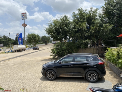 Vì vợ mà chốt Hyundai Tucson, chủ xe chỉ ra nhiều ưu, nhược điểm sau 1 năm sử dụng - Ảnh 6. Vì vợ mà chốt Hyundai Tucson, chủ xe chỉ ra nhiều ưu, nhược điểm sau 1 năm sử dụng - Ảnh 6.