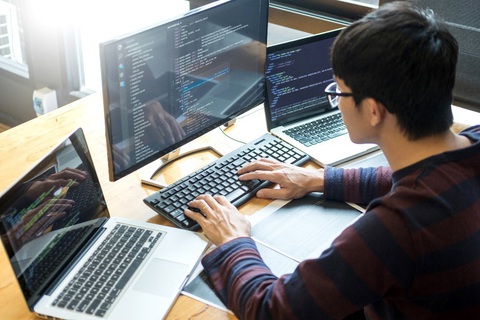 Đại học RMIT ra mắt chương trình thạc sĩ mới - Ảnh 1. Đại học RMIT ra mắt chương trình thạc sĩ mới - Ảnh 1.