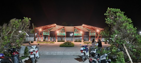 Bất ngờ khi thị trấn Vũng Liêm yêu cầu ngưng hàng rong, vé số dạo để phòng chống dịch - Ảnh 1. Bất ngờ khi thị trấn Vũng Liêm yêu cầu ngưng hàng rong, vé số dạo để phòng chống dịch - Ảnh 1.