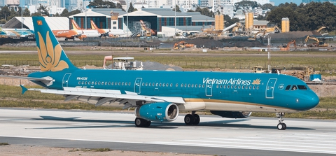 3 tháng hoạt động, Vietnam Airlines tiếp tục lỗ thêm 2.600 tỉ đồng - Ảnh 1. 3 tháng hoạt động, Vietnam Airlines tiếp tục lỗ thêm 2.600 tỉ đồng - Ảnh 1.