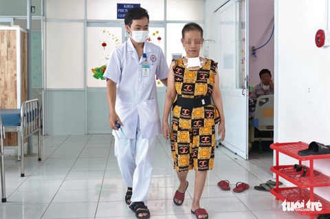 Khám hậu COVID-19 có được BHYT thanh toán? - Ảnh 2. Khám hậu COVID-19 có được BHYT thanh toán? - Ảnh 2.
