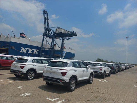 Hyundai Creta 2022 ồ ạt về đại lý, gây áp lực mới cho Kia Seltos và Toyota Corolla Cross - Ảnh 5. Hyundai Creta 2022 ồ ạt về đại lý, gây áp lực mới cho Kia Seltos và Toyota Corolla Cross - Ảnh 5.