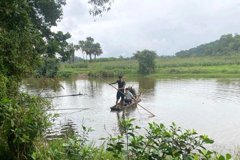 Tìm thấy thi thể nam sinh lớp 11 sau một ngày rời khỏi nhà - Ảnh 1. Tìm thấy thi thể nam sinh lớp 11 sau một ngày rời khỏi nhà - Ảnh 1.