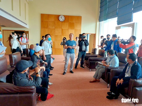 Công trình phục vụ SEA Games 31 còn... ngổn ngang - Ảnh 4. Công trình phục vụ SEA Games 31 còn... ngổn ngang - Ảnh 4.