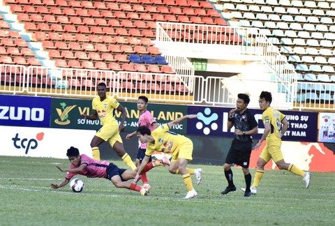 HAGL hoà 0-0 trận thứ hai liên tiếp ở V-League 2022 - Ảnh 2. HAGL hoà 0-0 trận thứ hai liên tiếp ở V-League 2022 - Ảnh 2.