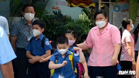 Học sinh F0, F1 tăng: Dạy học linh hoạt tối đa - Ảnh 2. Học sinh F0, F1 tăng: Dạy học linh hoạt tối đa - Ảnh 2.