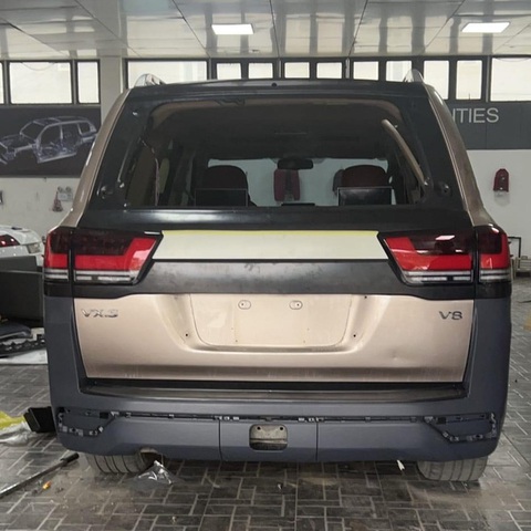 Nghệ An: Chủ xe Toyota Land Cruiser đời cũ chi hàng trăm triệu đồng độ lên đời mới nhất - Ảnh 3. Nghệ An: Chủ xe Toyota Land Cruiser đời cũ chi hàng trăm triệu đồng độ lên đời mới nhất - Ảnh 3.