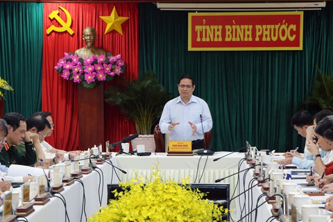 Thủ tướng yêu cầu Bình Phước ưu tiên phát triển đường bộ, đường cao tốc - Ảnh 1. Thủ tướng yêu cầu Bình Phước ưu tiên phát triển đường bộ, đường cao tốc - Ảnh 1.