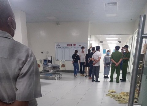 Vì sao người phụ nữ qua đời khi nâng ngực tại Bệnh viện 1A? - Ảnh 1. Vì sao người phụ nữ qua đời khi nâng ngực tại Bệnh viện 1A? - Ảnh 1.