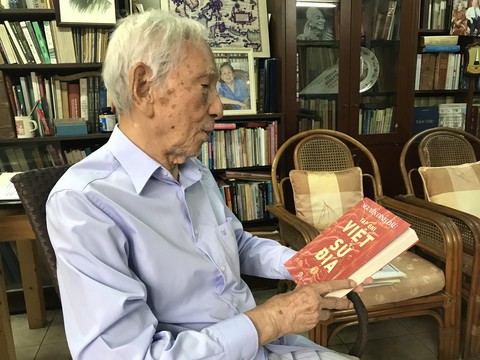Học giả Nguyễn Đình Đầu: Cả đời ghi dáng hình đất nước - Ảnh 4. Học giả Nguyễn Đình Đầu: Cả đời ghi dáng hình đất nước - Ảnh 4.